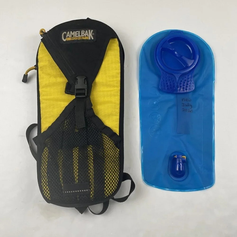 Camelbak Rogue Hydration Backpack Lightweight Ripstop Canvas Yellow Black